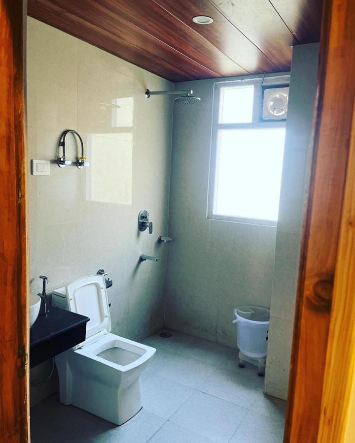 Rajhans Resorts Manāli Zewnętrze zdjęcie