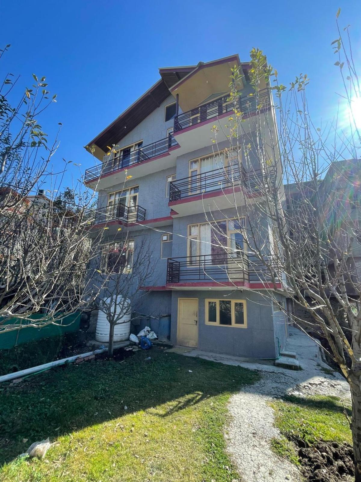 Rajhans Resorts Manāli Zewnętrze zdjęcie